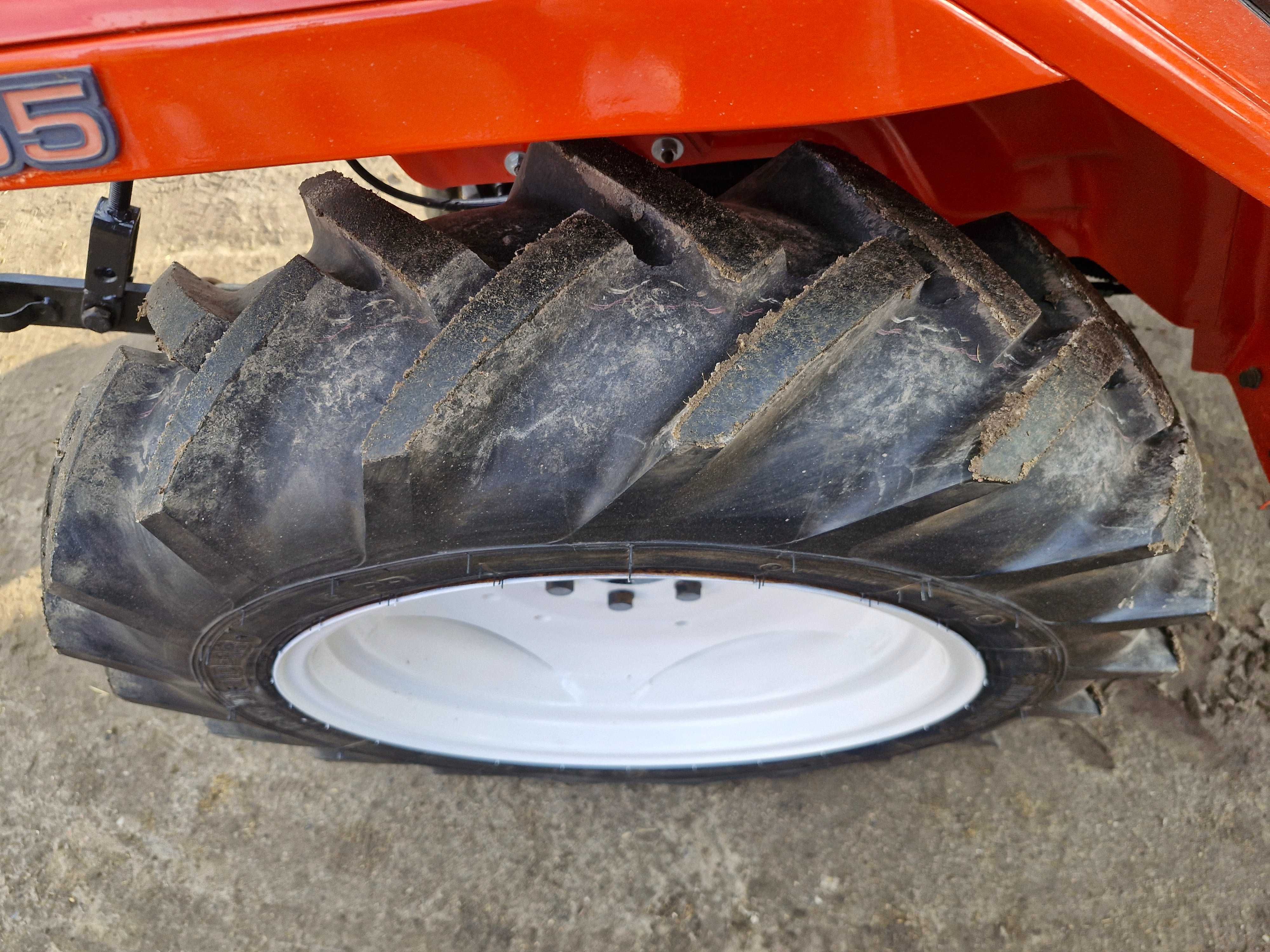 Traktorek ogrodowy Yanmar F165  4WD