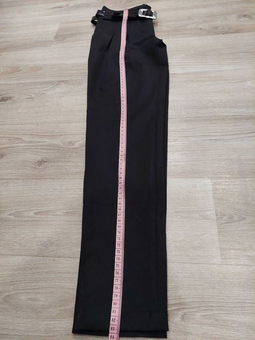 Нові шкільні штани на дівчинку 9-10років,зріст134,ціна 250грн