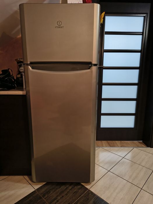 Lodówka Indesit stan bdb