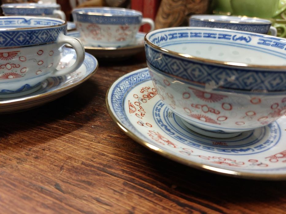 Conjunto de 6 chávenas e pires, bago de arroz em porcelana chinesa