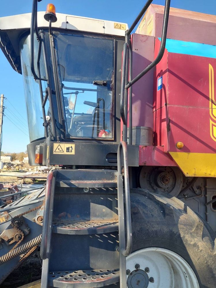 Комбайн полесье 1218 2011г 3600Мт