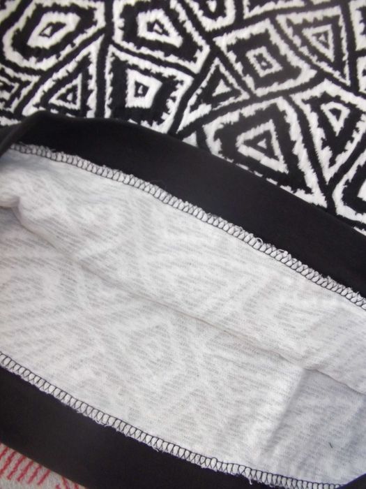 Camisolas preto&branco /Black&white sweaters–Stradivarius & Zara (S/M)