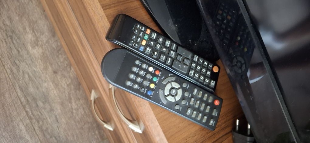 Samsung 32 cale z dekoderem