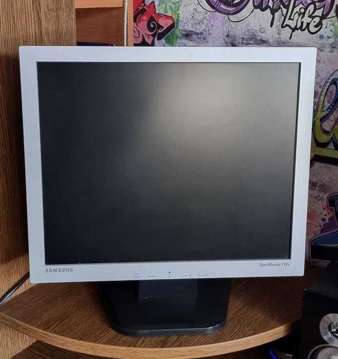 Samsung SyncMaster 710V