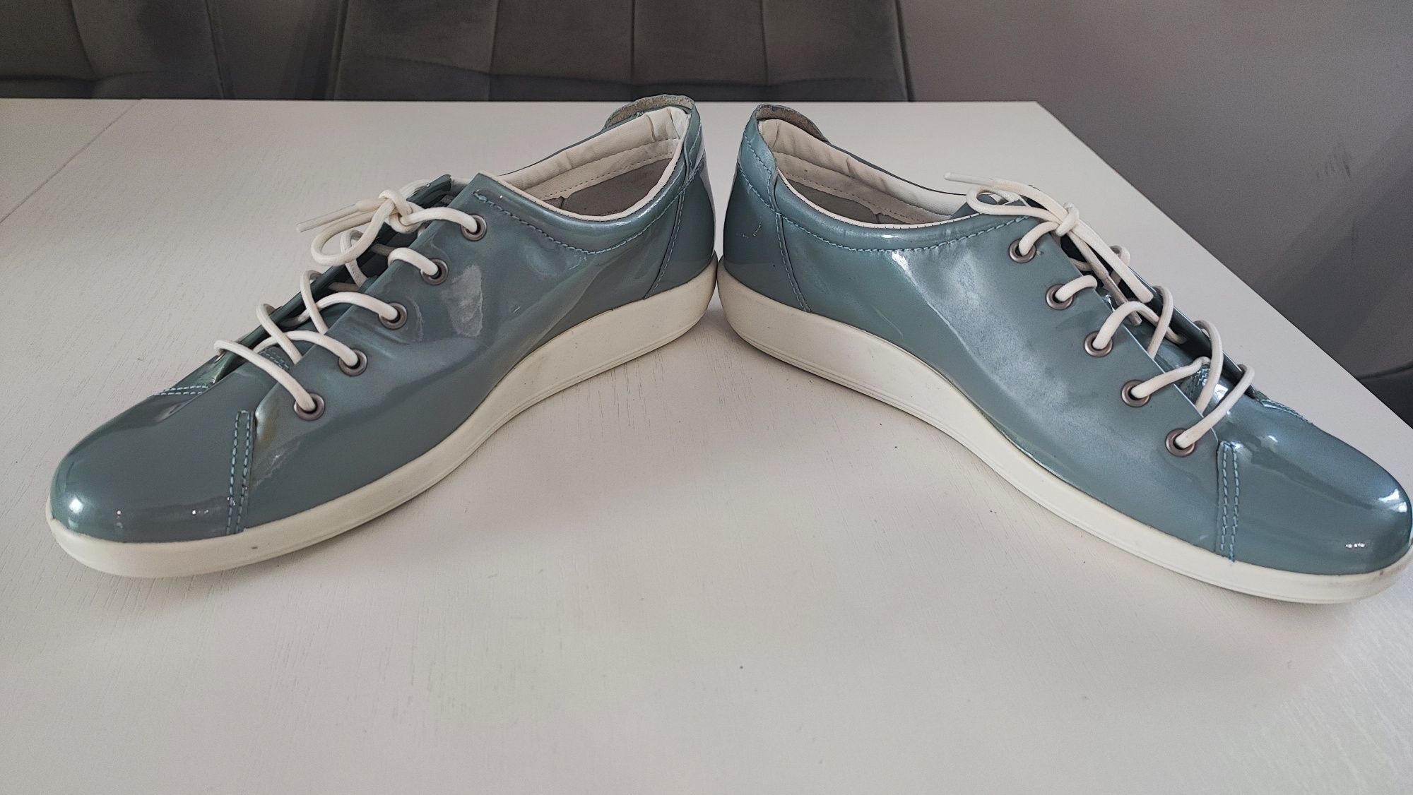 Buty sneakersy damskie Ecco soft 2.0 rozmiar 42