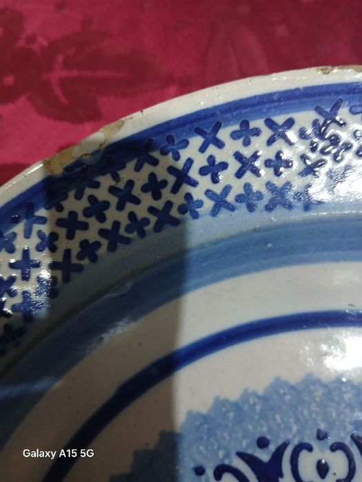 Prato de FAIANÇA Antigo