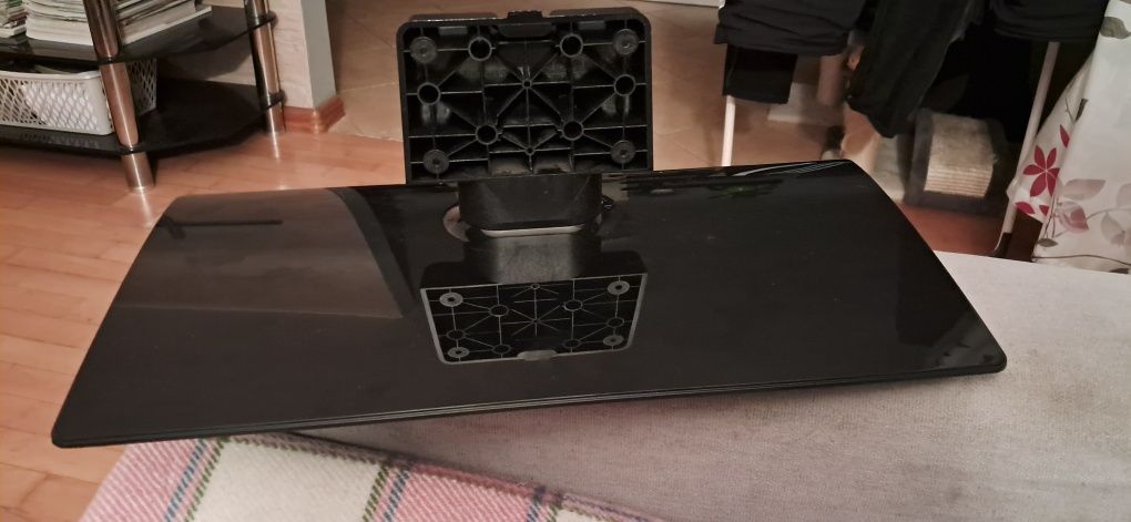 Telewizja stojak