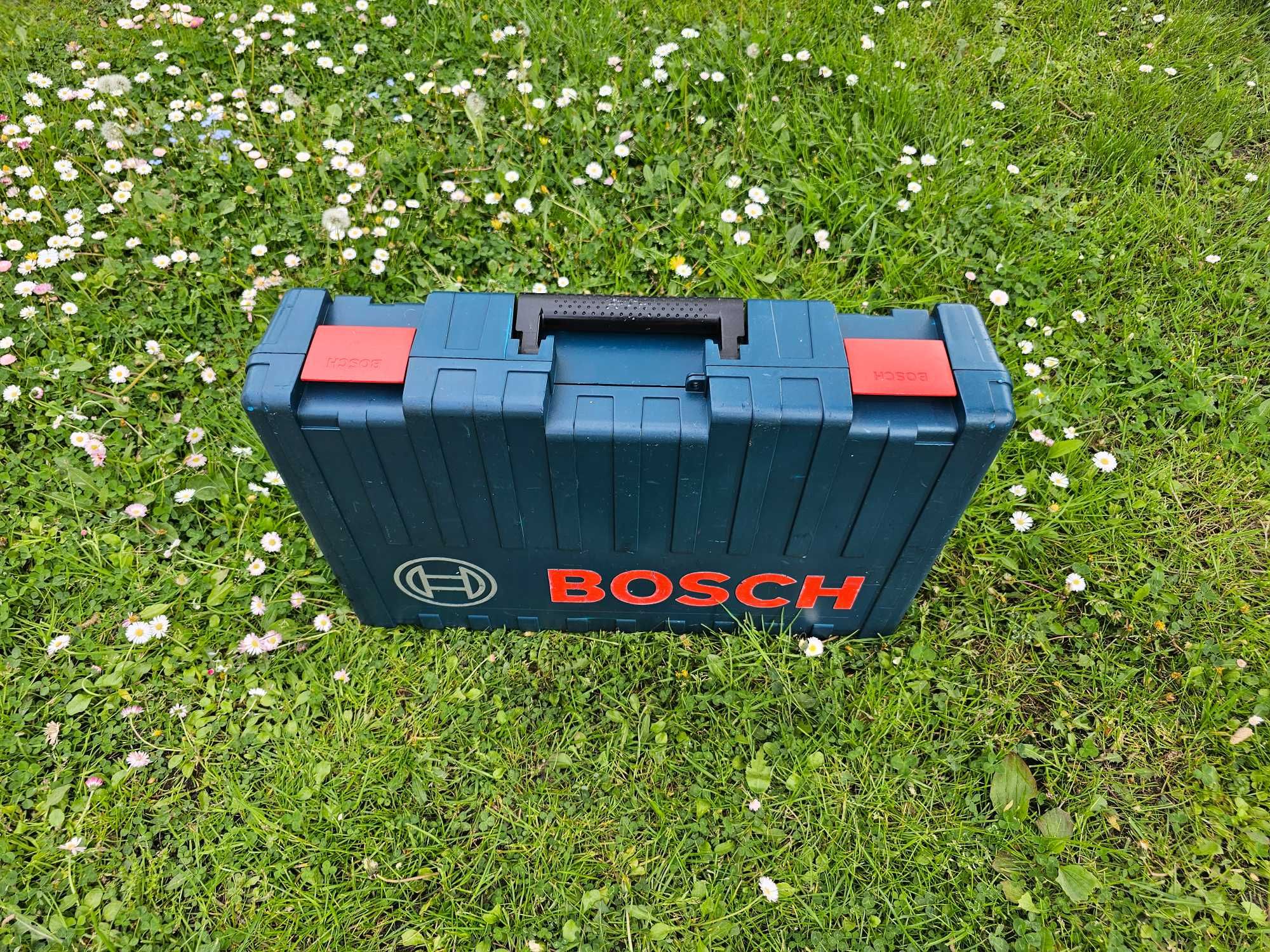 BOSCH GBH 8-45 DV młot udarowo-obrotowy z walizką