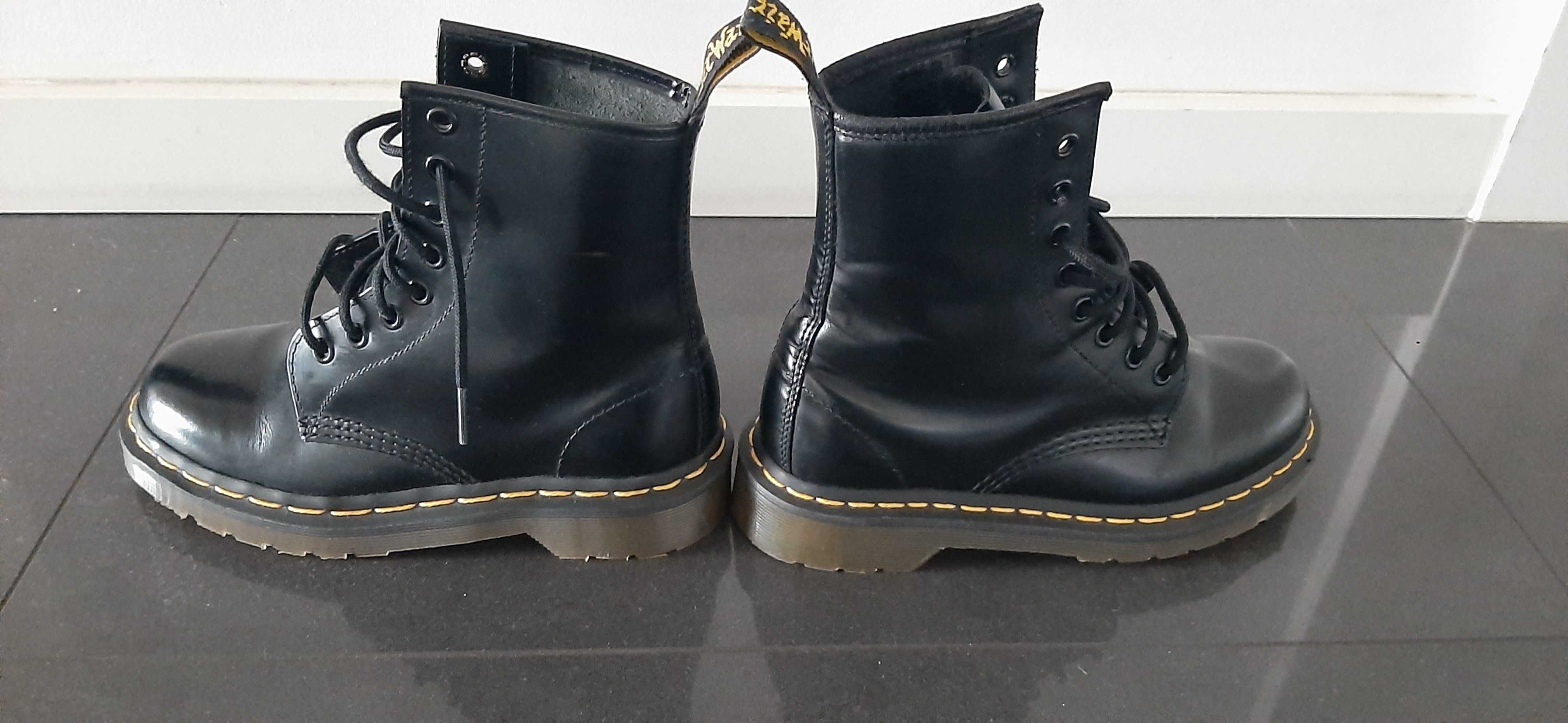 Buty dr Martens wysokie  R. 36, czarne skóra naturalna