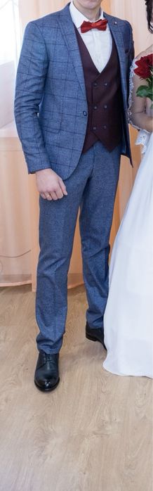 Свадебный костюм