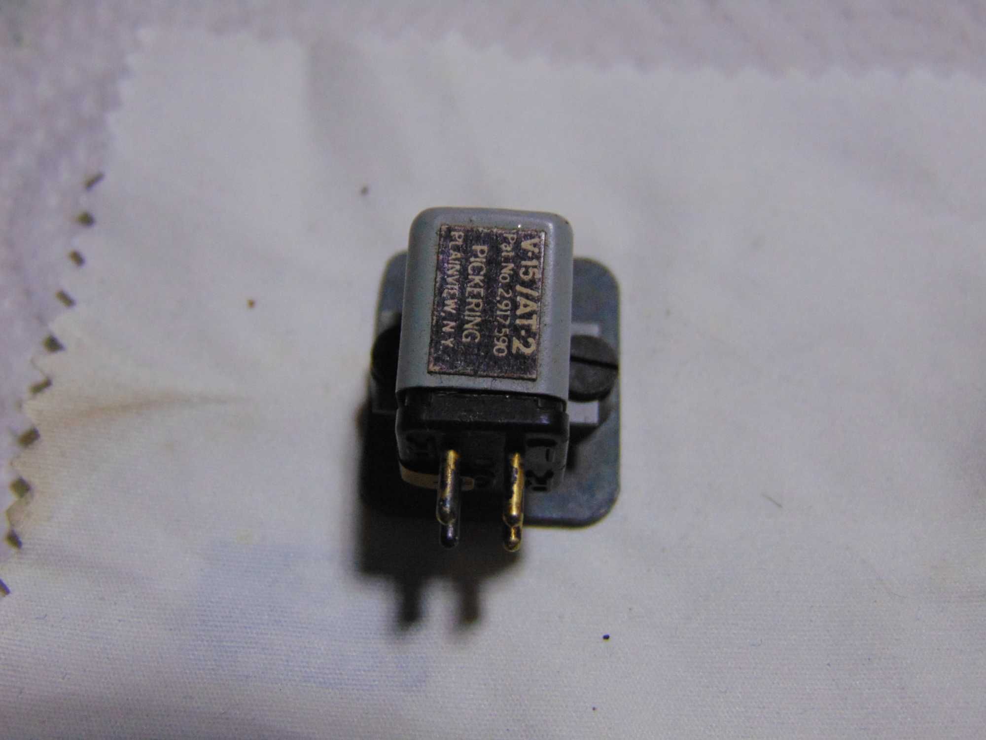 DUAS CABEÇAS PICKERING V15/AC2 e PICKERING V15/AT2