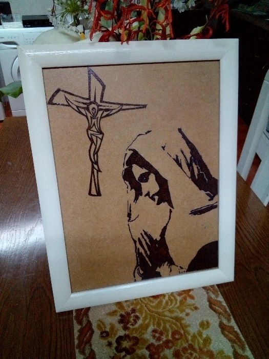 Quadro com imagem de nossa Senhora pirogravado