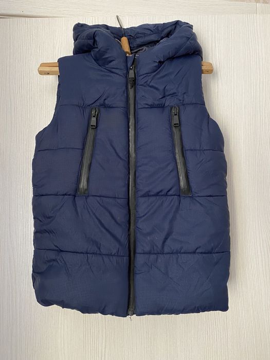 Жилет дутий на хлопчика