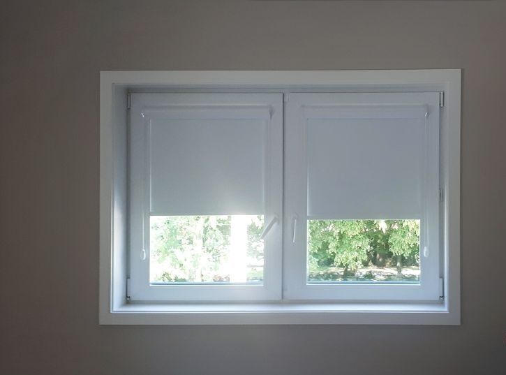 Fornecimento e montagem de janelas pvc e aluminio, vidros estores