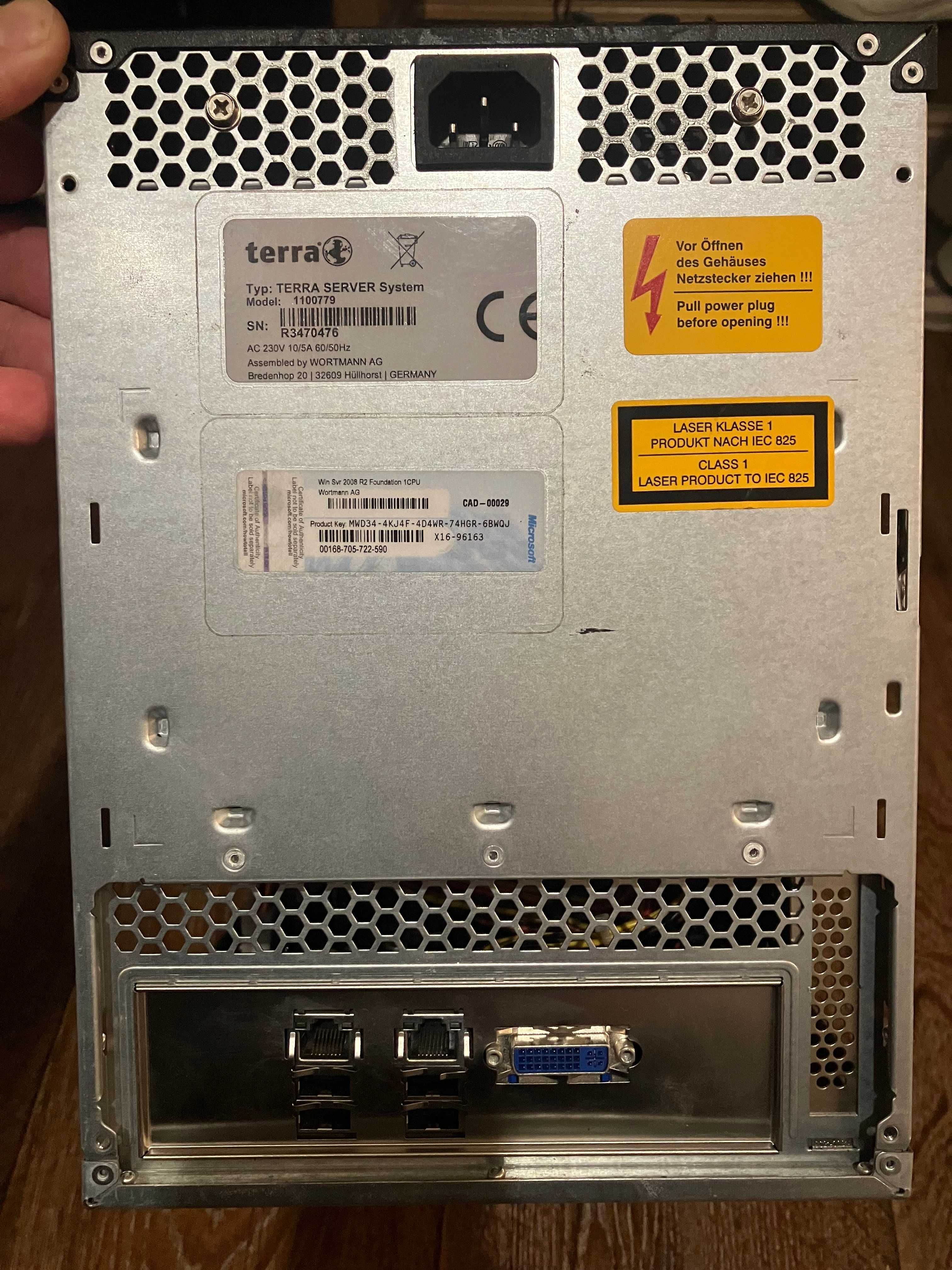 HP Proliant MicroServer Gen8, Xeon E3-1220 V2, 16 GB Memory, NO HDD-