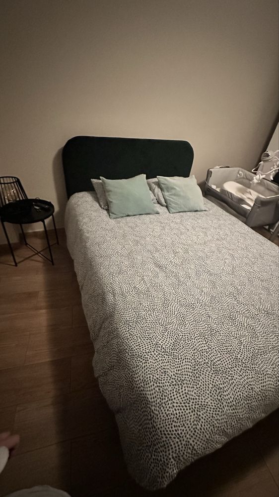 Cama + Colchão + Estrado (Oferta 2x Mesas Cabeceira)