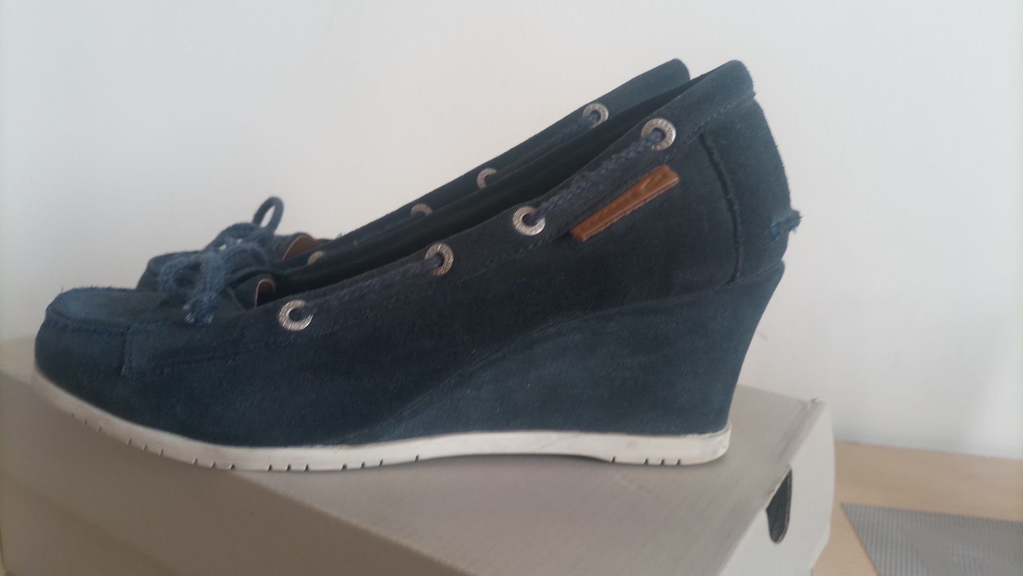LACOSTE  - półbuty bardzo wygodne