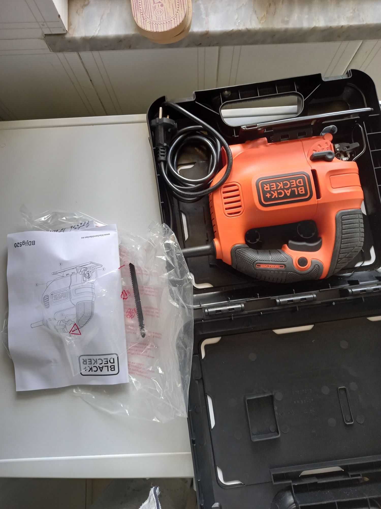 Serra Black + Decker BDJIG520 520W