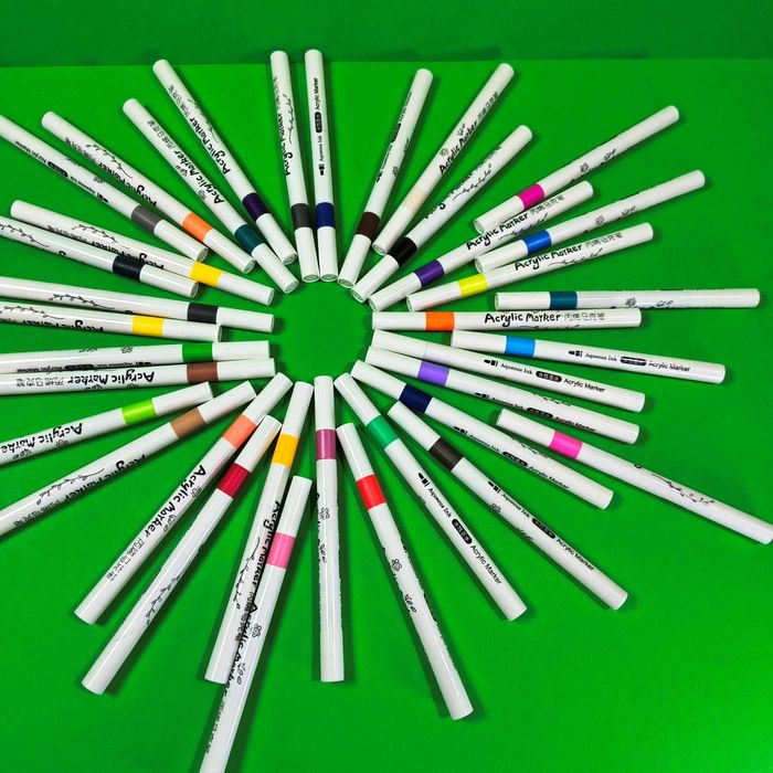 Маркеры фломастеры акриловые новые 36 шт