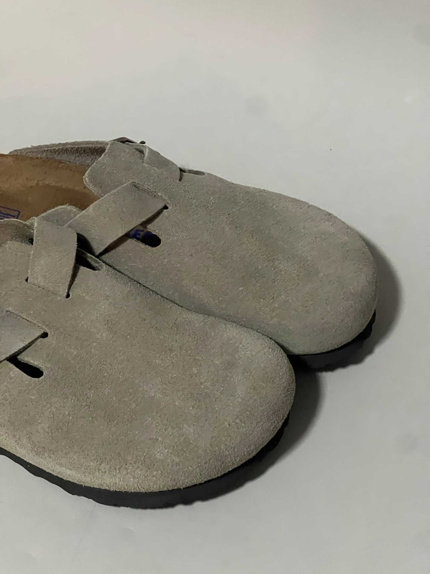 Nowe Birkenstock Boston damskie Grey Klapki R.38