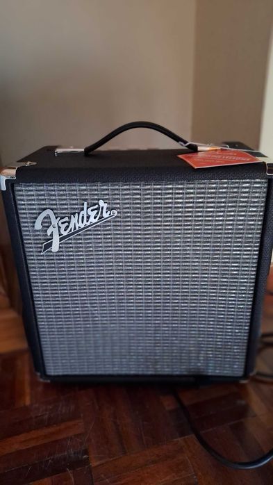 Amplificador Fender Rumble 15