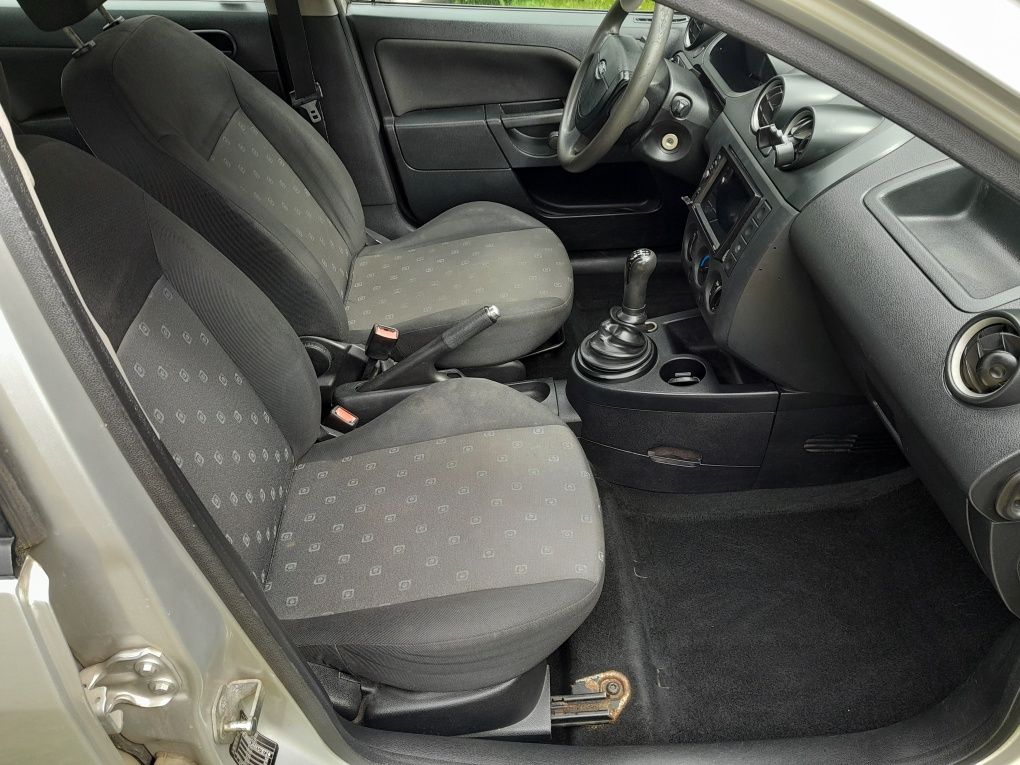 Ford Fiesta 1.4d Tanio