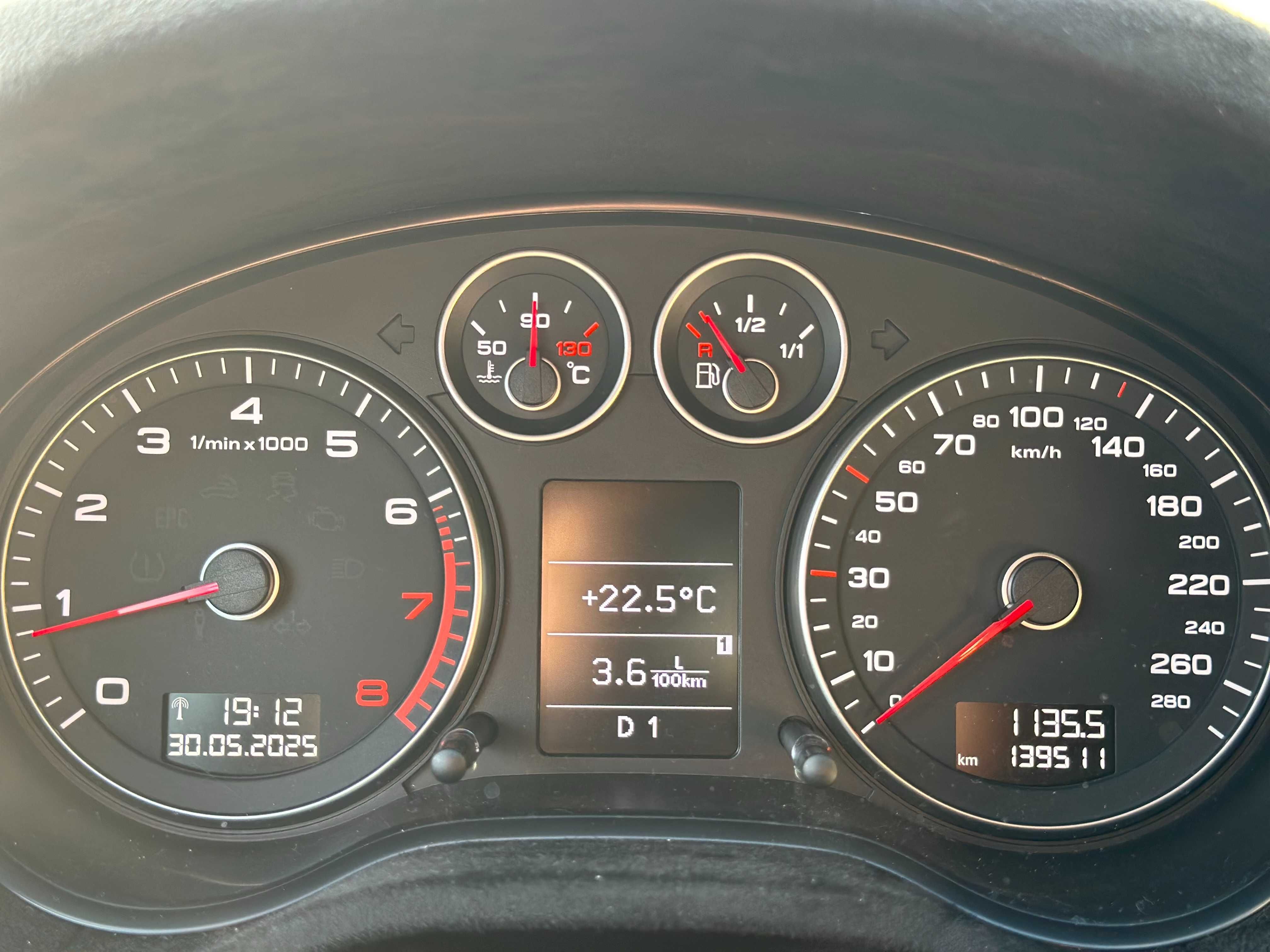 Audi A3 2.0 TFSI quattro (NIEBO) + alkantara