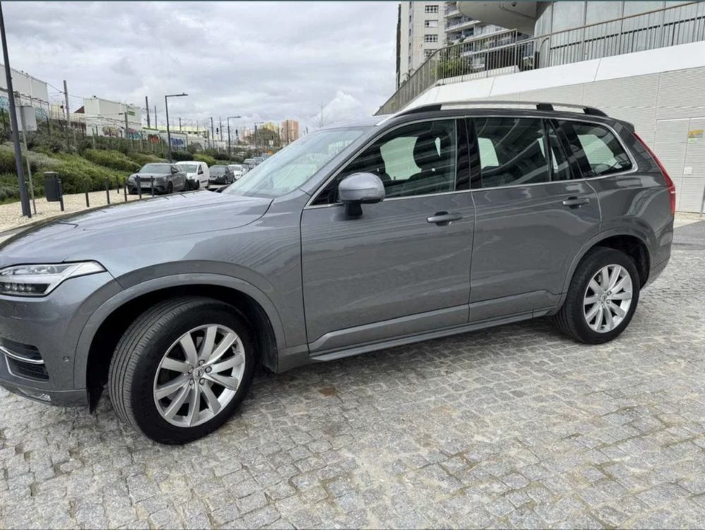 Volvo XC90 D4 Momentum