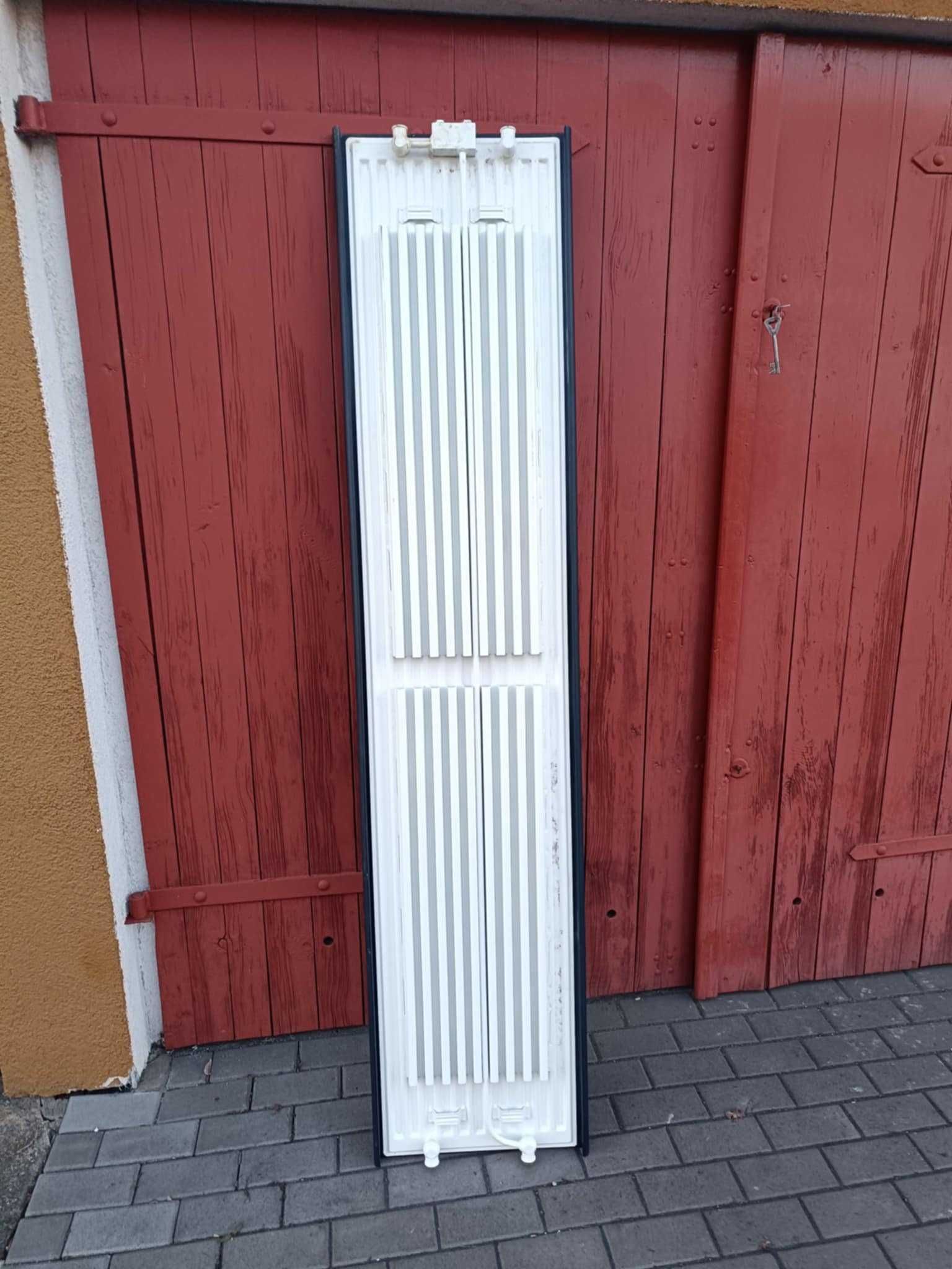 Wysoki grzejnik panelowy wymiary 202 cm x 45 cm