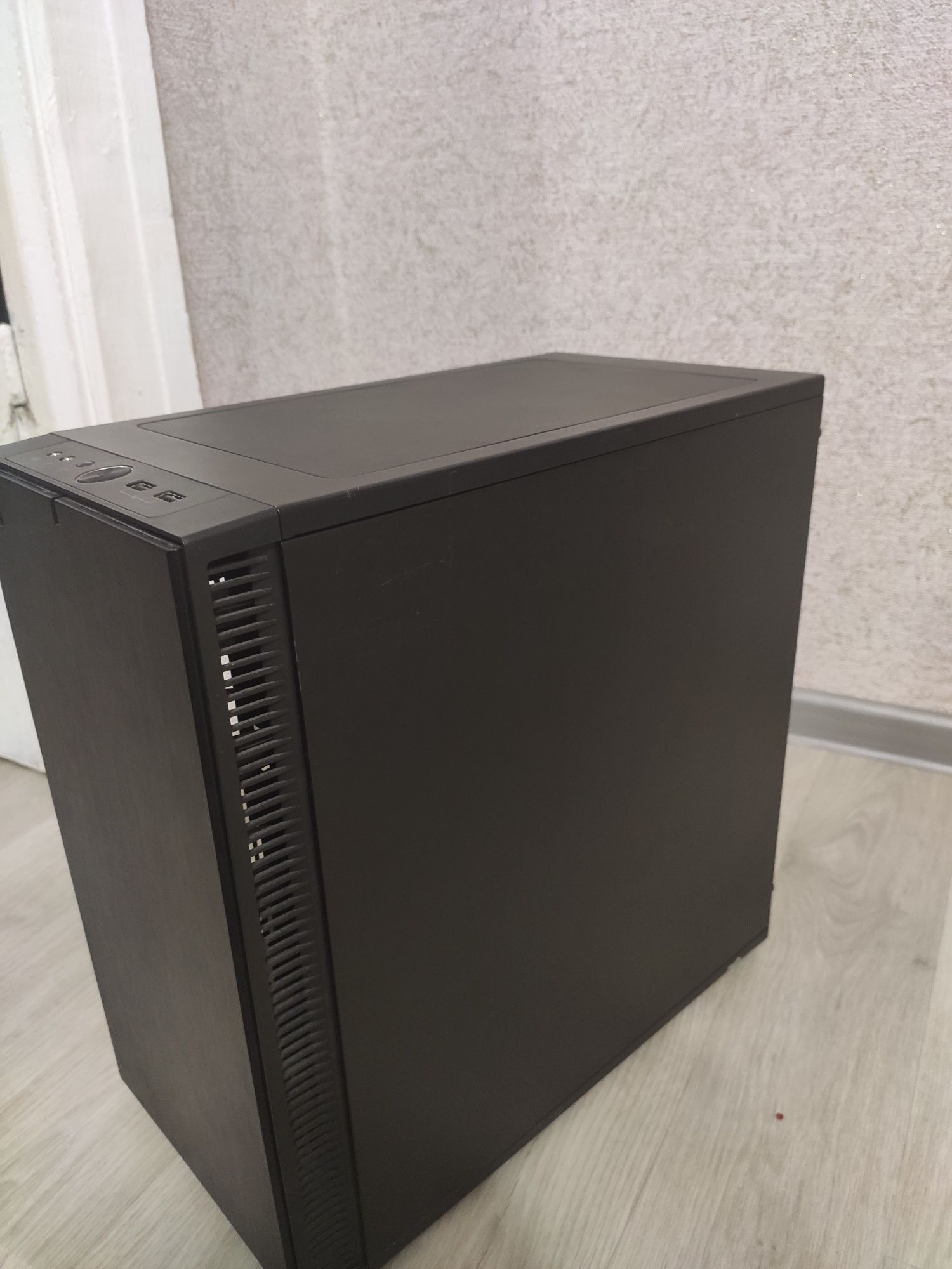 Fractal Design Define Mini C TG Blak