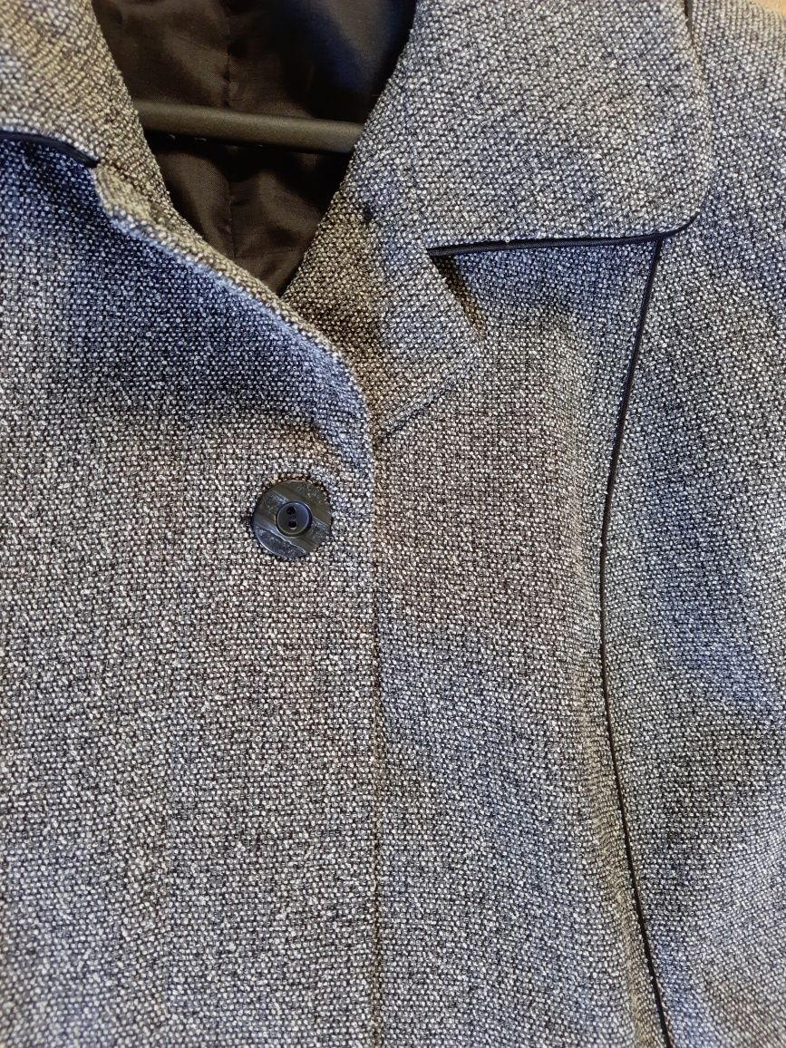 Wiosenny płaszczyk damski XXXL