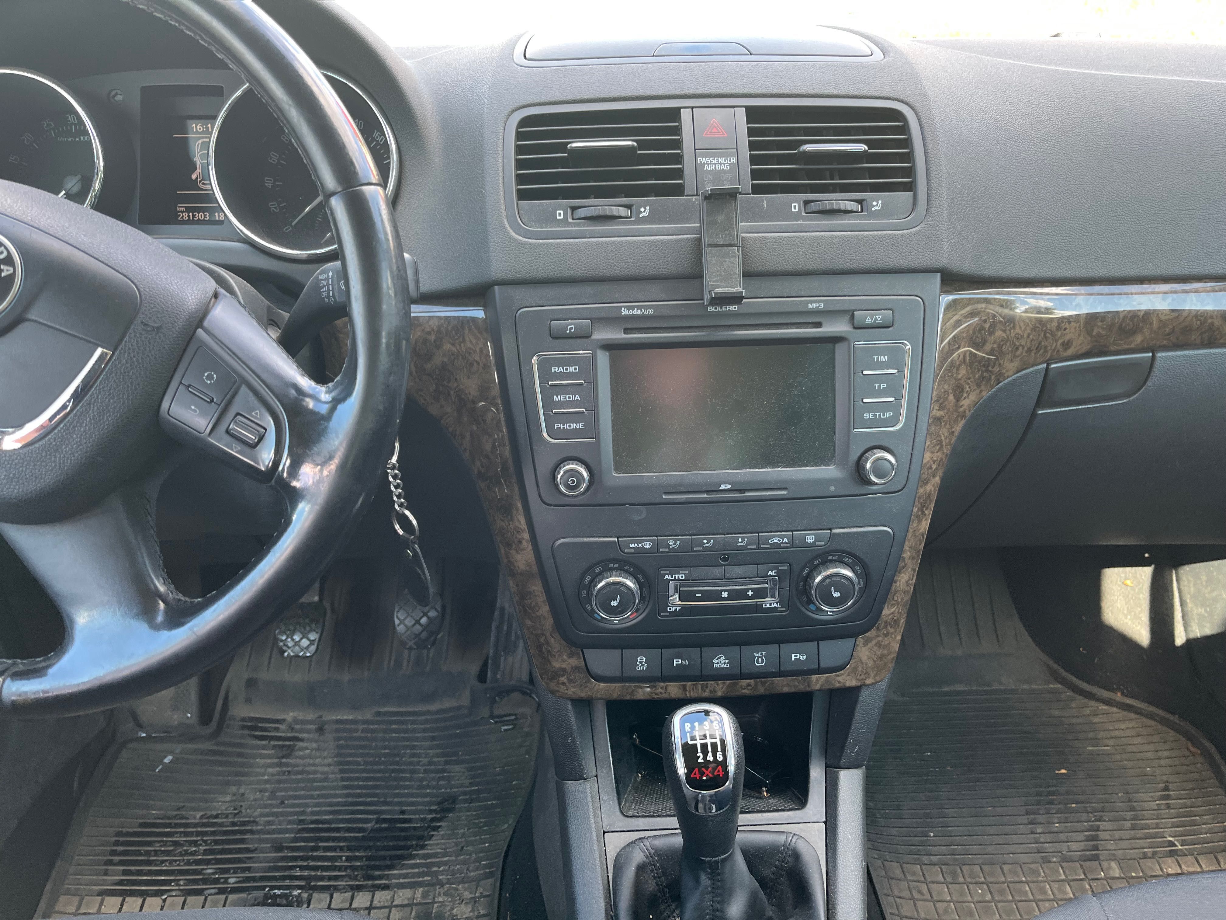 Sprzedam Škoda yeti 2011 4x4 w bardzo bogatej wersji wyposażenia