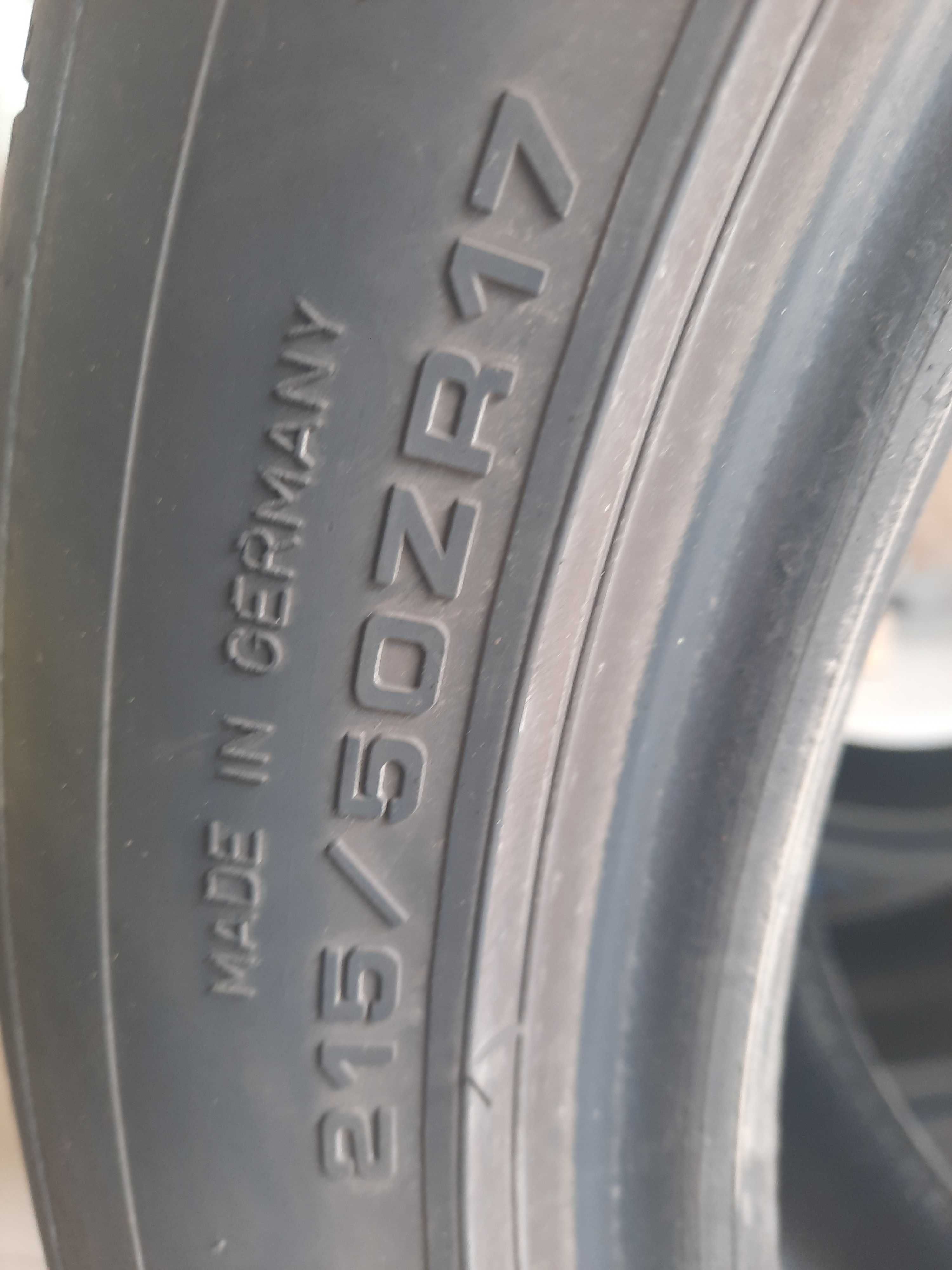 Komplet opon letnich 215/50/17 Dunlop
