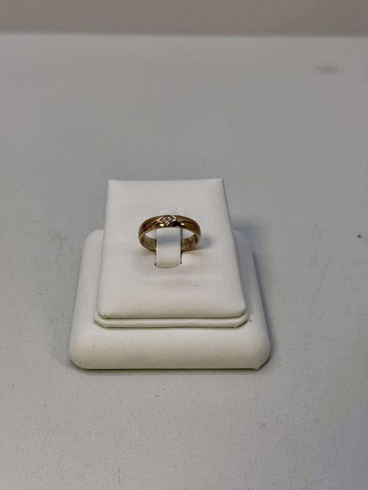 Obrączka z diamentami próba 333