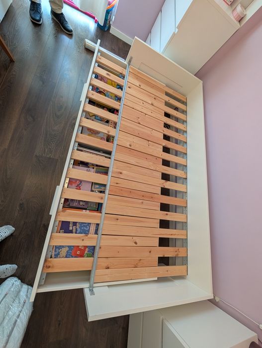 Cama de solteiro que se transforma em cama de casal