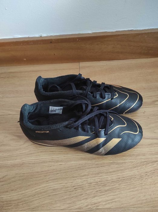 Chuteiras Predator