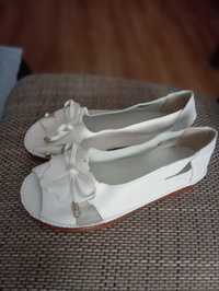 Sandały damskie białe