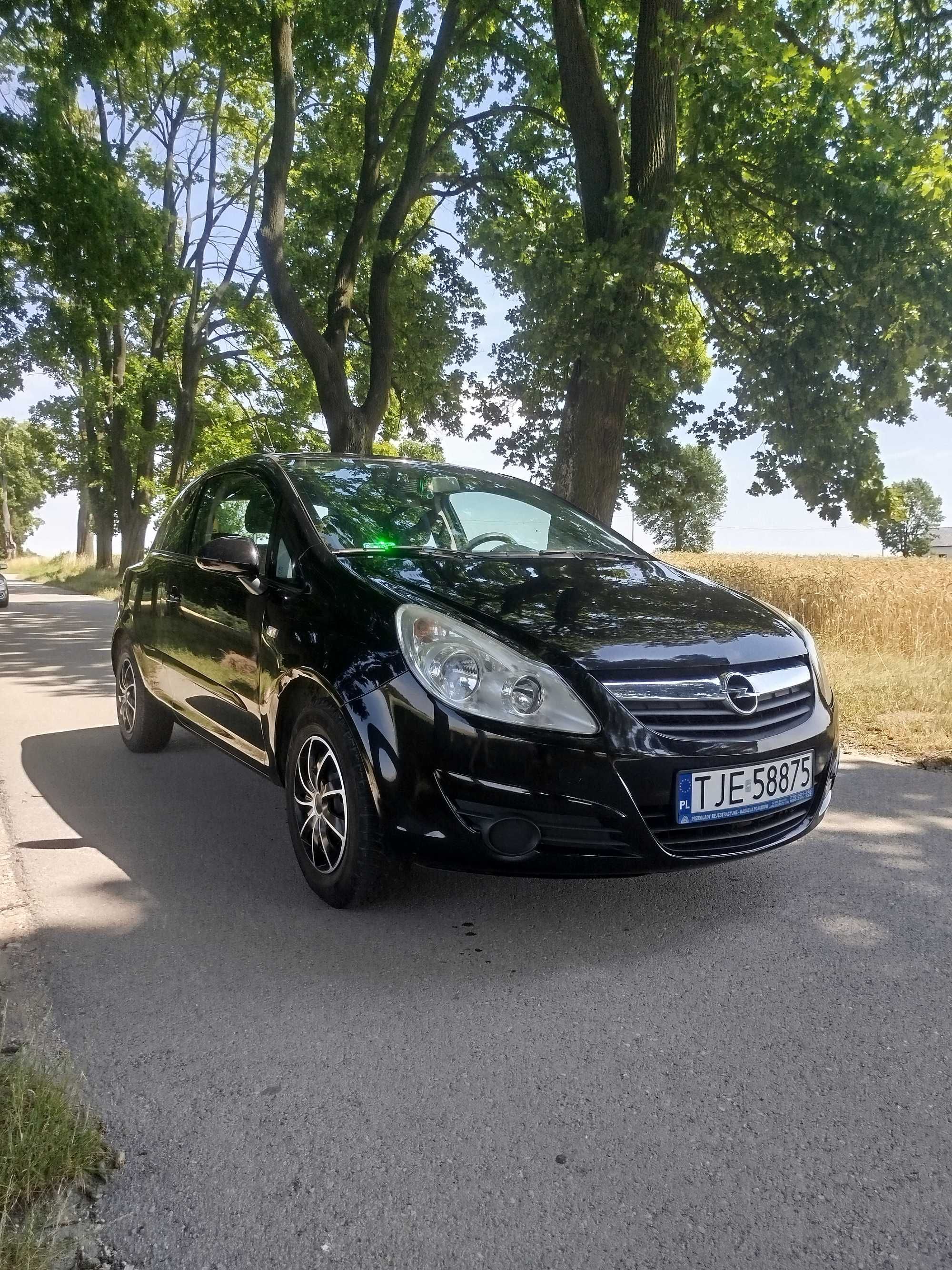 Opel Corsa D 1.0 2006 rok