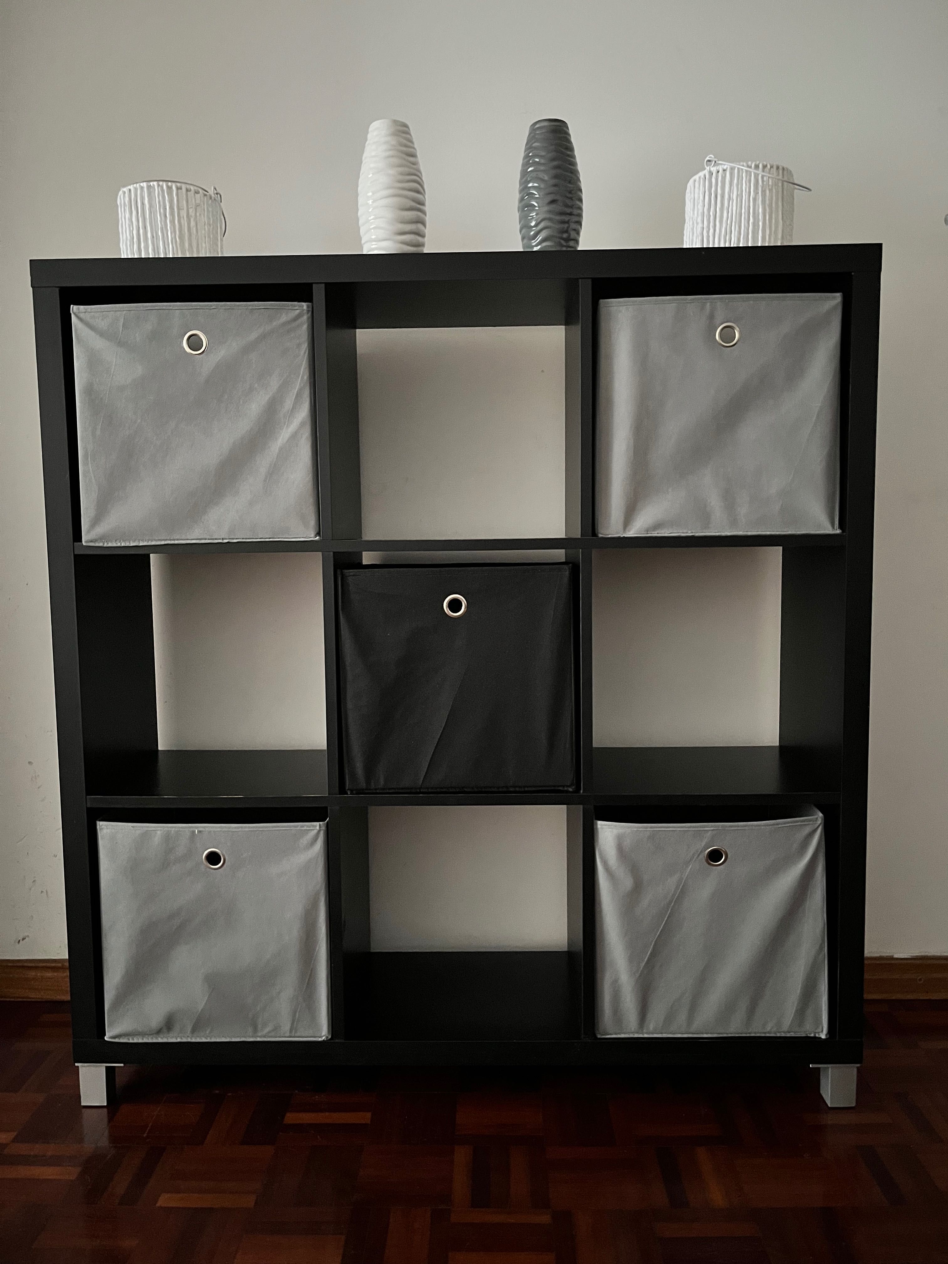 Estante módulos de cor preto 117x111x29