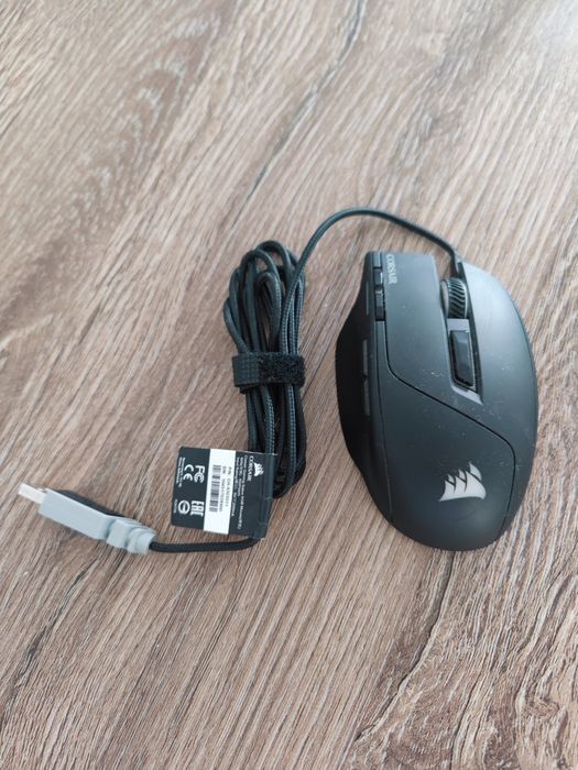 Rato Corsair Gaming Sabre RGB