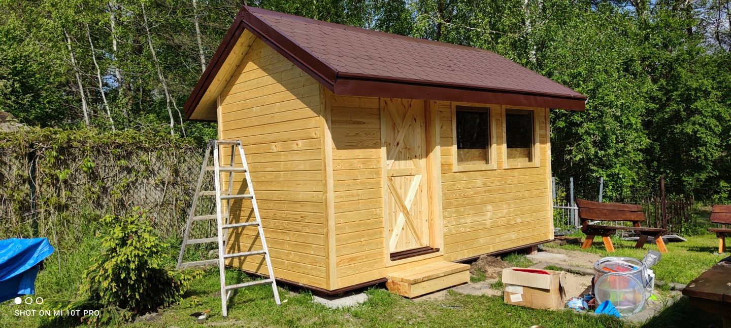 Altany, tarasy, ruchome deseczki, płoty drewniane, poliwenglan lity