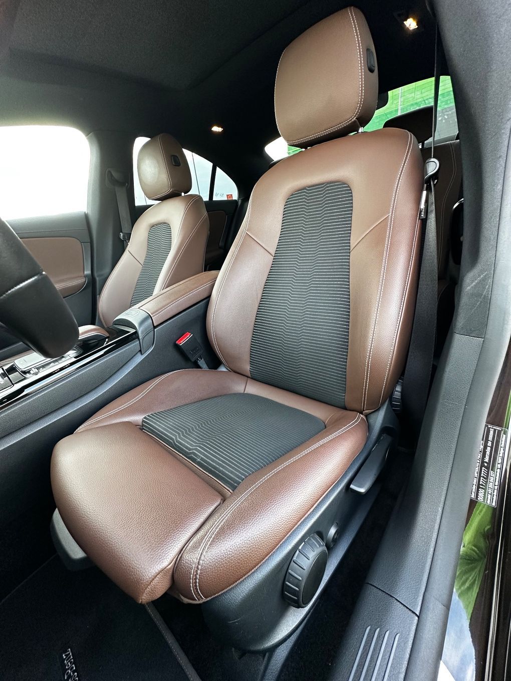 Mercedes-Benz CLA Panorama, Keyless Go, Ambiente, Led, Skóra, Kamera, 18''