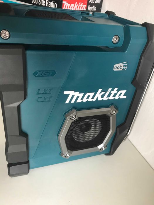 Радіоприймач акумуляторний Makita MR003GZ з Англії