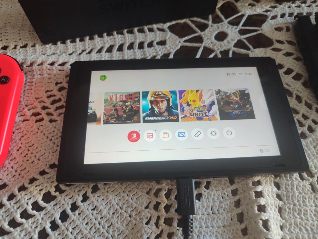 Nintendo switch azul e vermelho completo