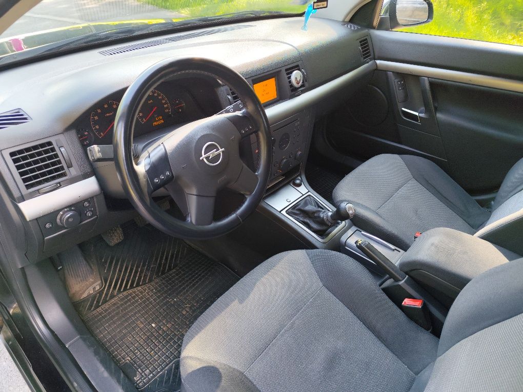 Opel Vectra C 1.8 122 km
