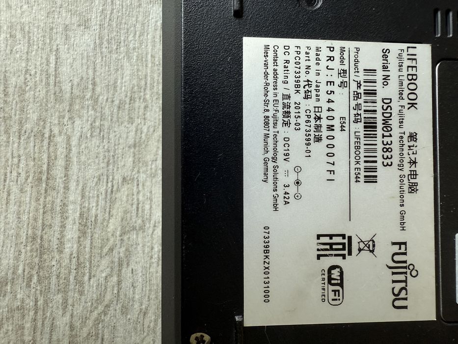 Fujitsu , I5-4210M, 16RAM, 128 SSD
