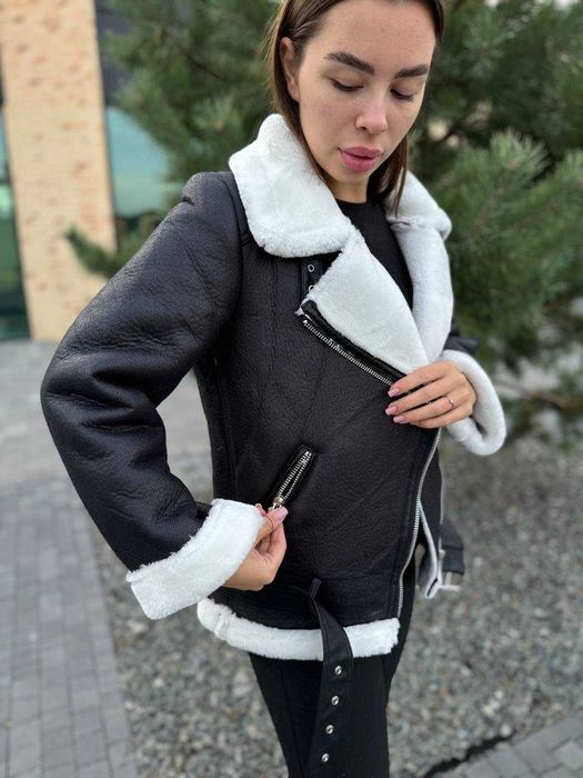 Дублянка жіноча S-XL з еко-хутром чорна білий комір до -10 градусів