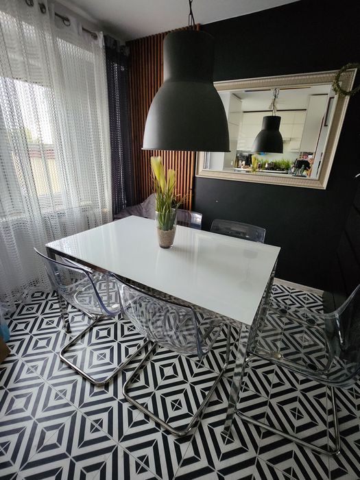 Stół + 6 krzeseł IKEA