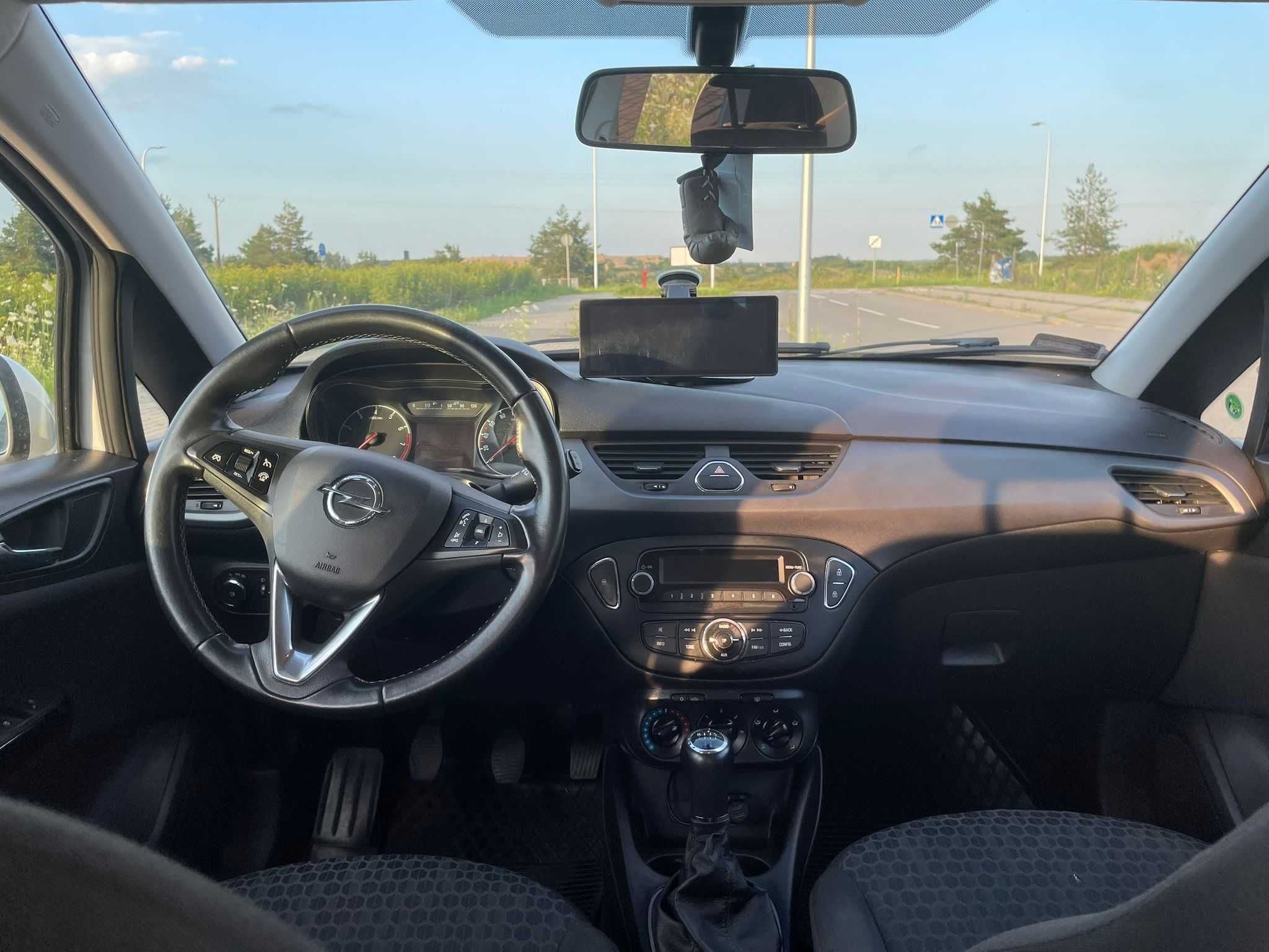 Opel Corsa 1.4 benzyna, 2017 r. serwisowany, pierwszy wł. Faktura VAT