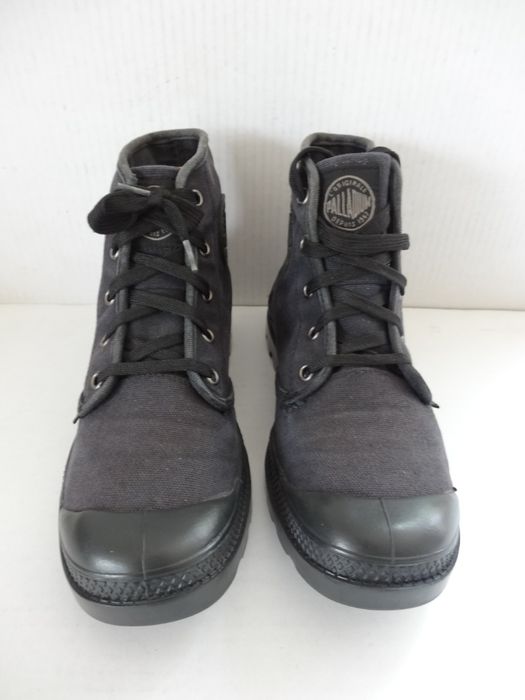 Buty Palladium roz 39 Trapery